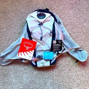 New and unused Osprey Rev 1.5 Cirrus Grey Backpack.